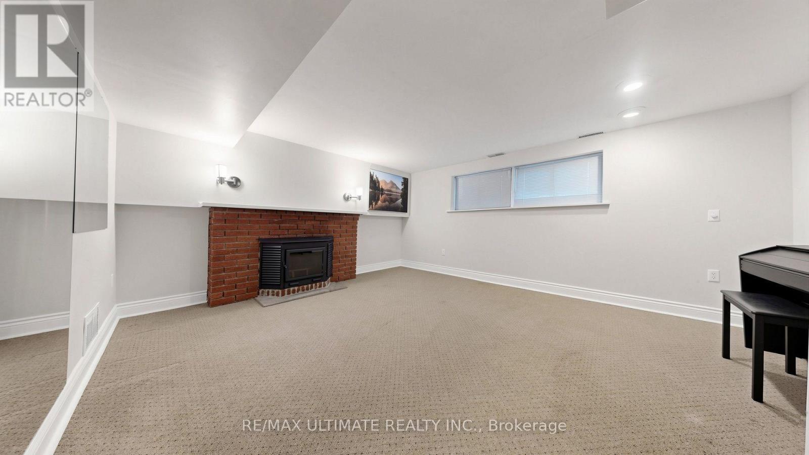 10 MONARCHWOOD CRESCENT - Image 31