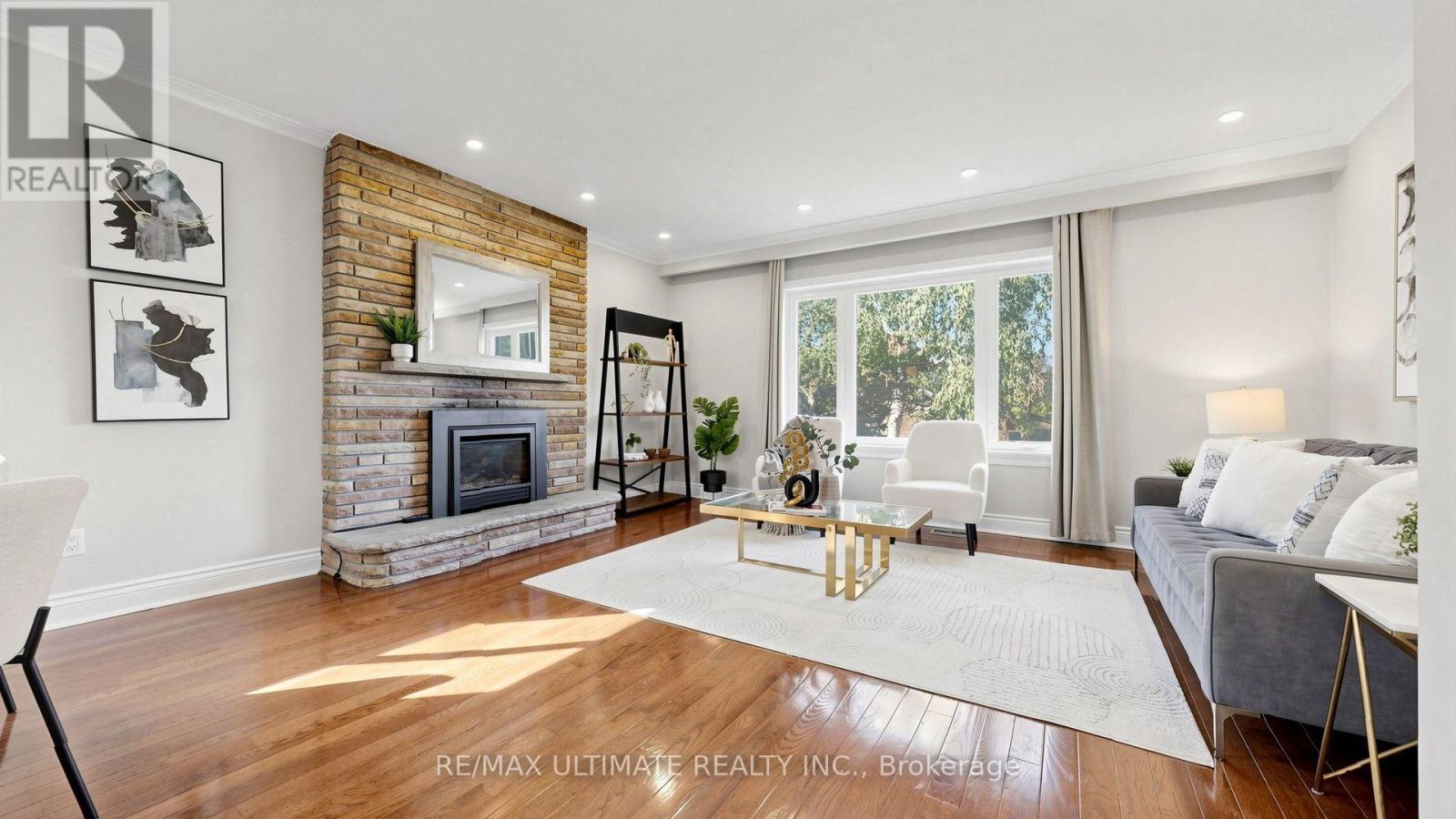 10 MONARCHWOOD CRESCENT - Image 5