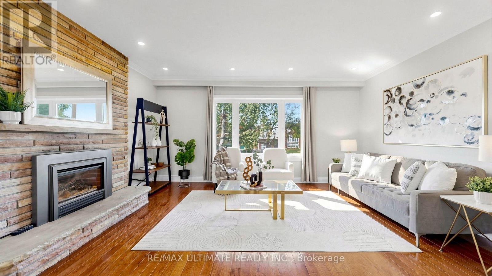 10 MONARCHWOOD CRESCENT - Image 6