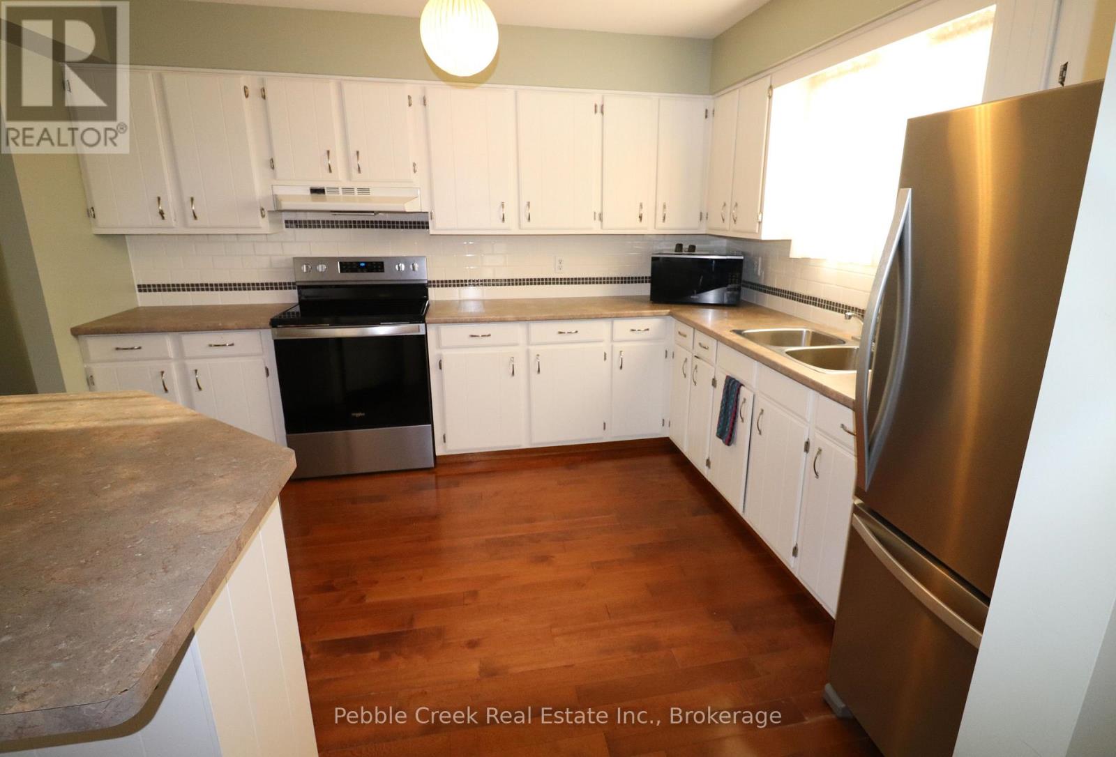 21 SUNCOAST DRIVE W - Image 7