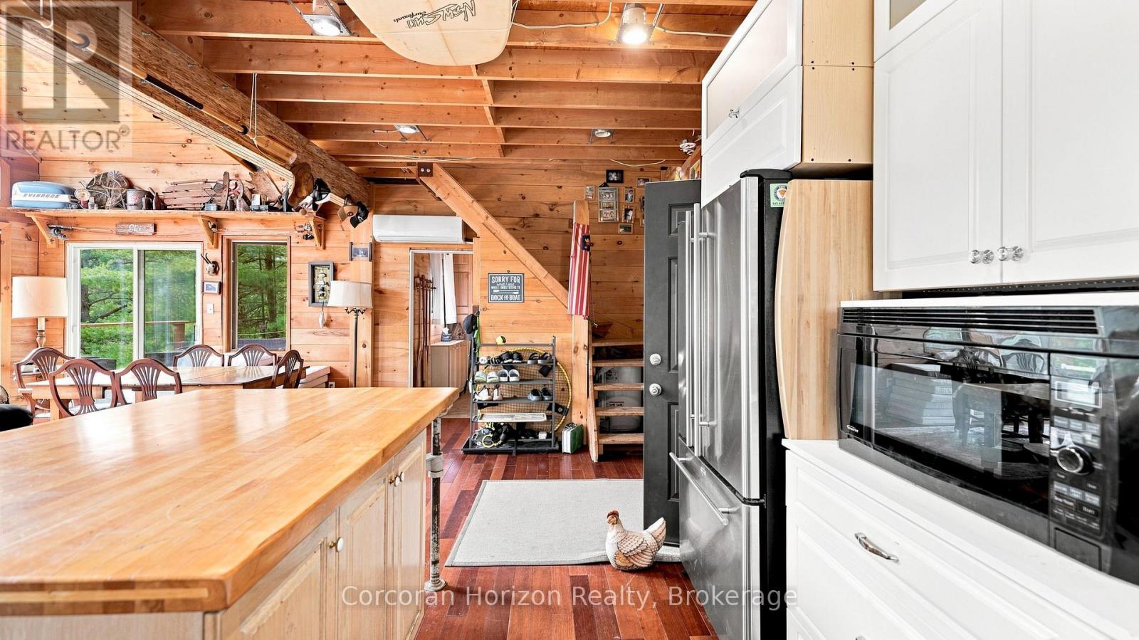 1316 WAHTA #2 ROAD S, Georgian Bay (Gibson) — photo 9