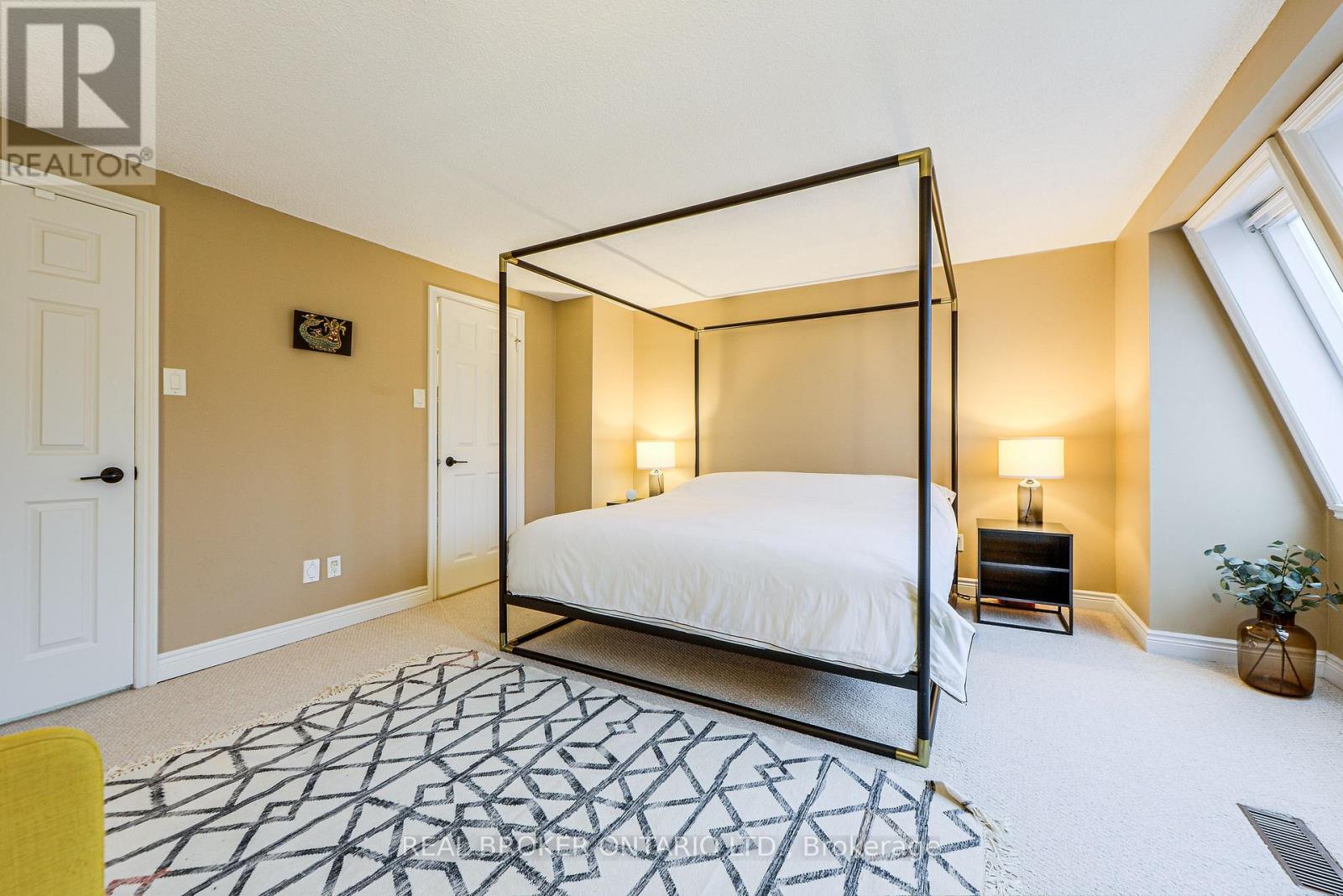 #6 45 BIRCHMOUNT ROAD - Image 24