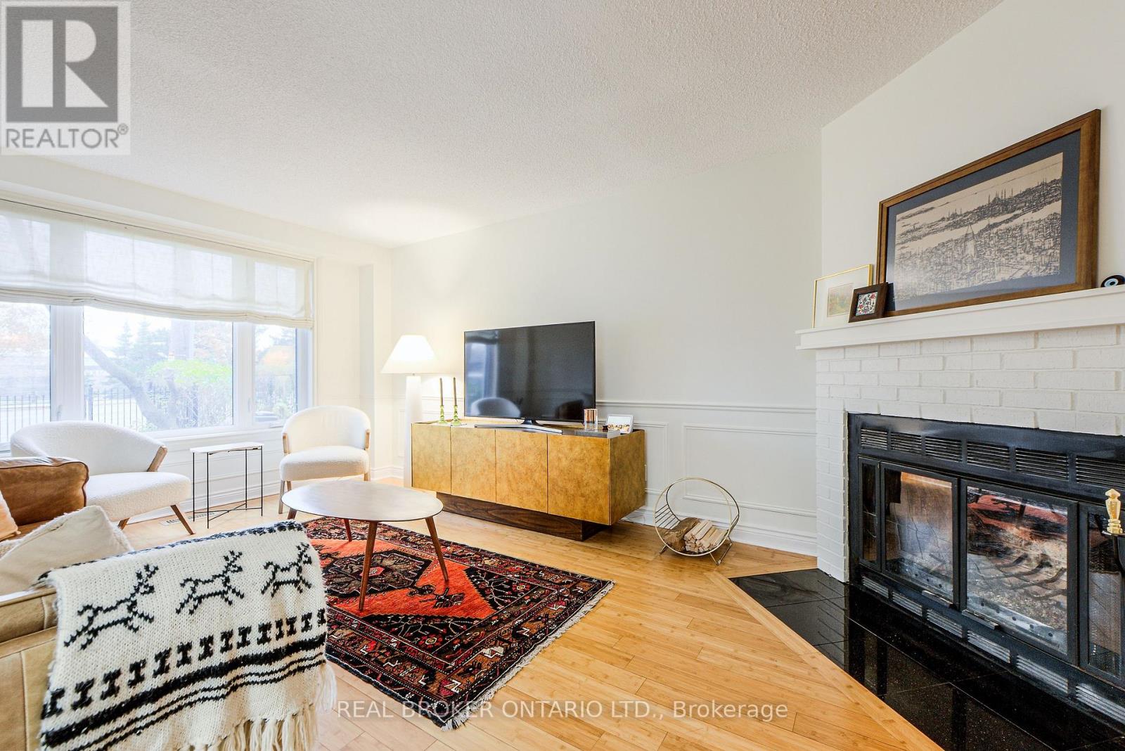 #6 45 BIRCHMOUNT ROAD - Image 8
