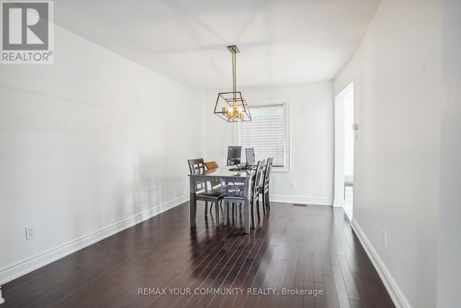 273 DELANEY DRIVE - 6