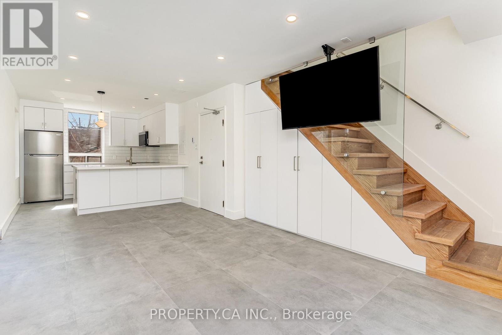 97 LEE AVENUE - 31