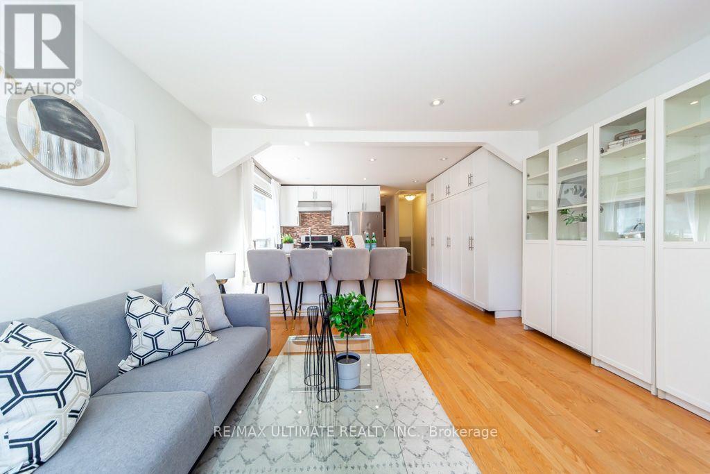 37 GOWAN AVENUE - 8