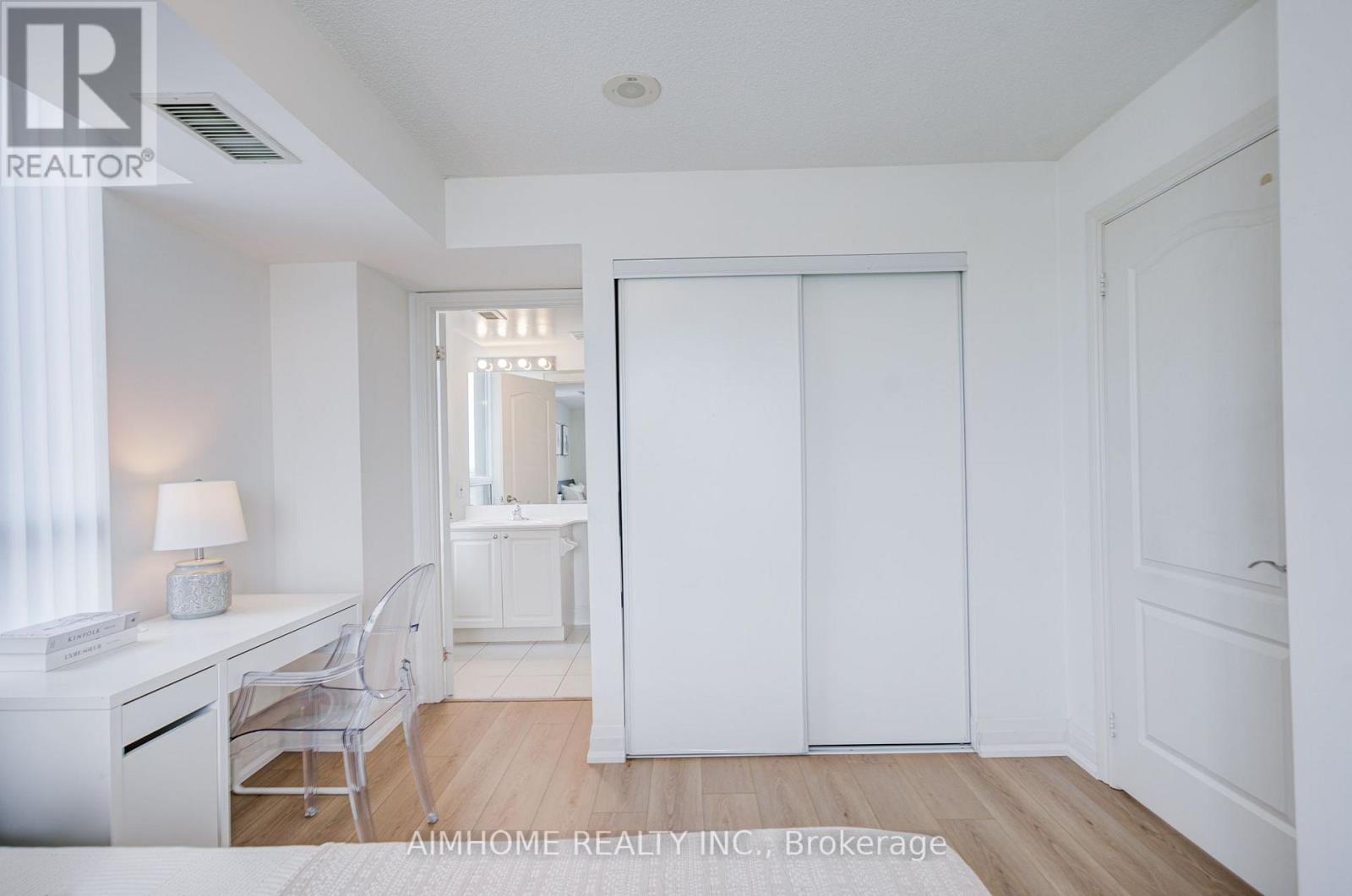 #1107 60 BRIAN HARRISON WAY - Image 19