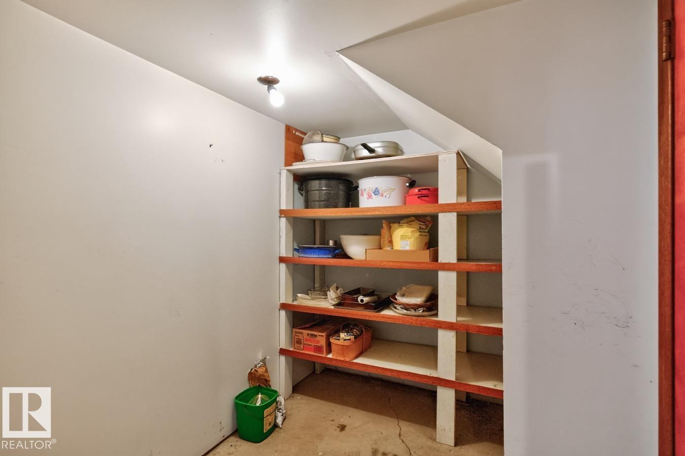 12211 85 ST NW - Image 37