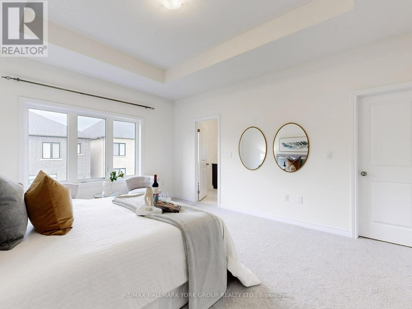 42 BLICK CRESCENT - 21