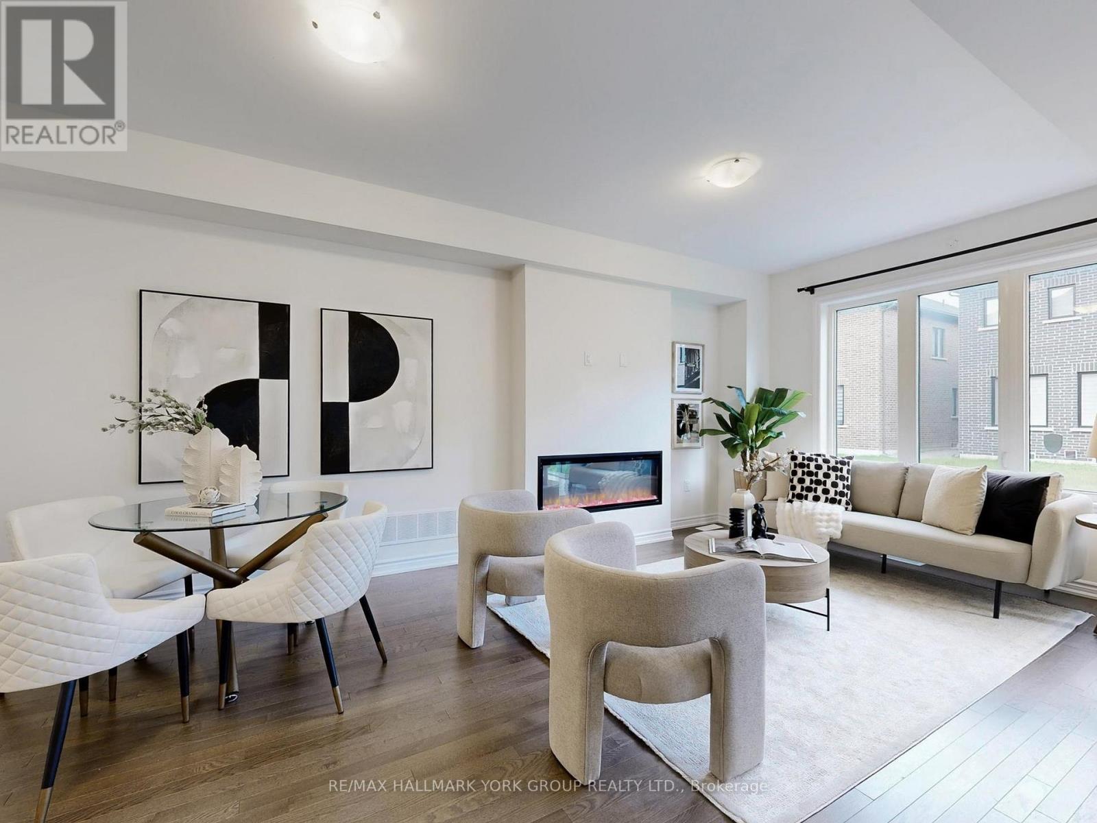 42 BLICK CRESCENT - 3
