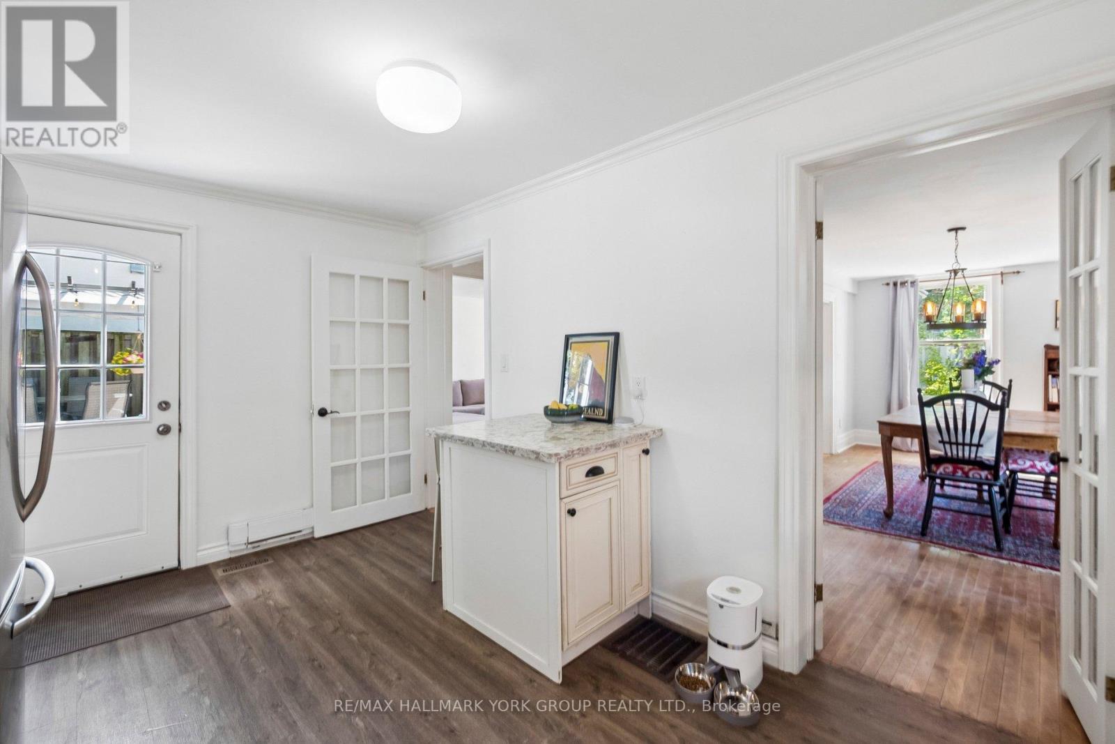 37 ARNOLD CRESCENT - 15