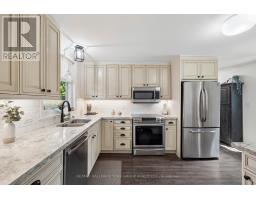 37 Arnold Crescent, Richmond Hill, ON L4C3R6 Photo 10