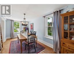 37 Arnold Crescent, Richmond Hill, ON L4C3R6 Photo 9