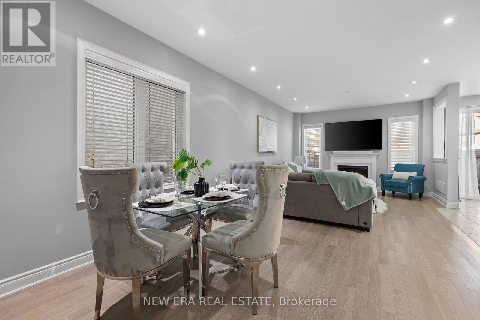 124 WALKER BOULEVARD - Image 14