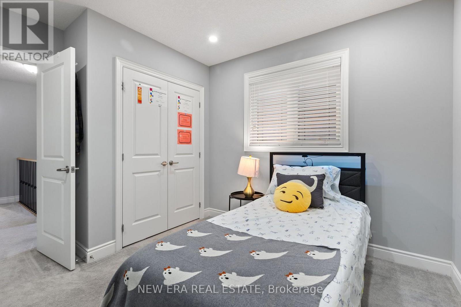 124 WALKER BOULEVARD - Image 26