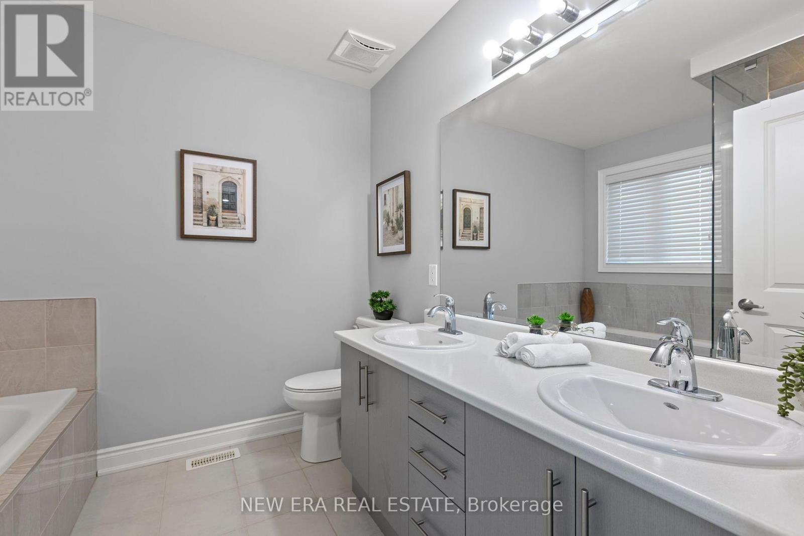 124 WALKER BOULEVARD - 31
