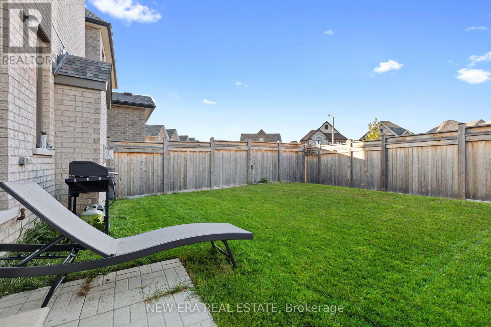 124 WALKER BOULEVARD - Image 41