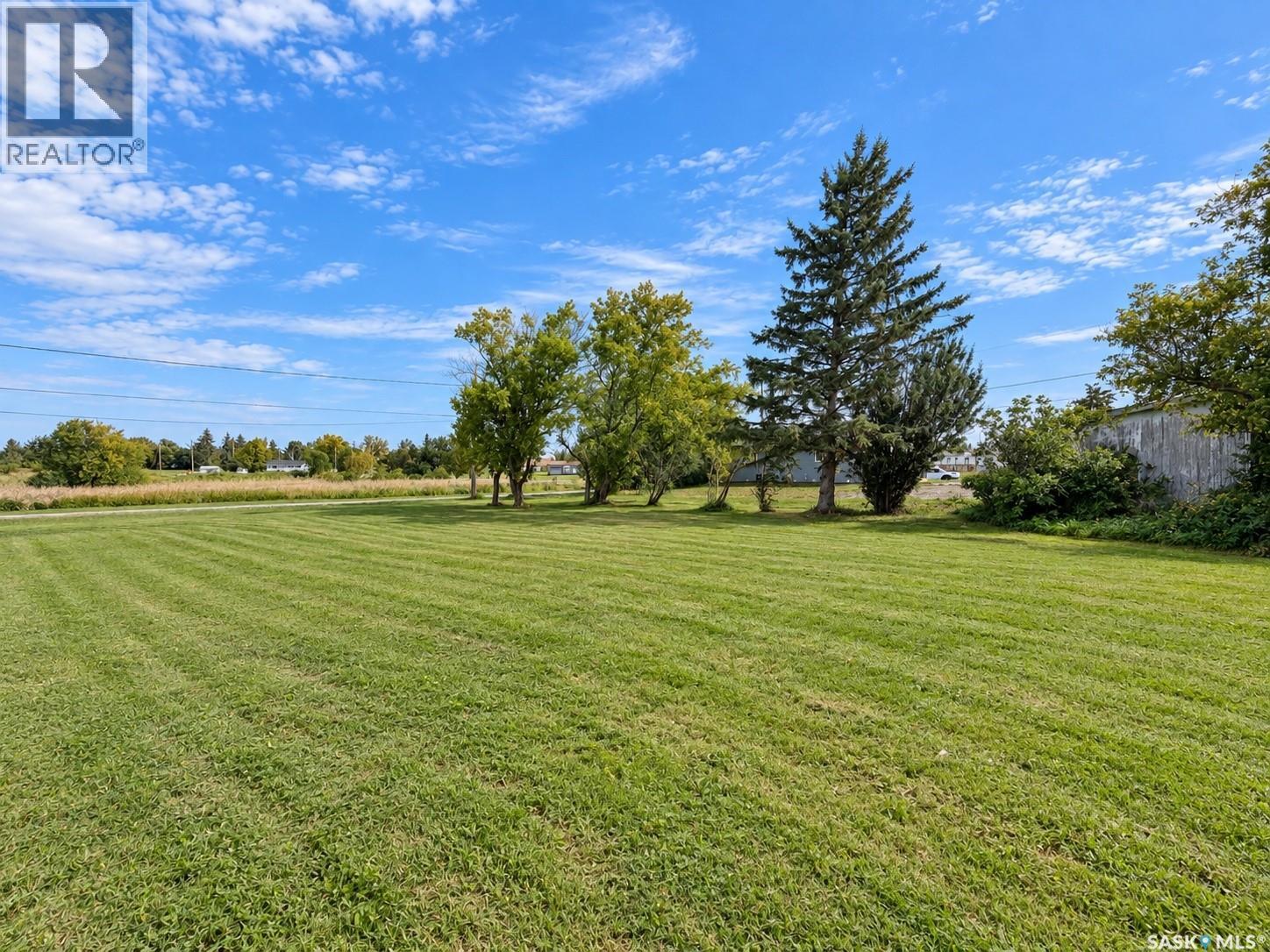 511 1st AVENUE, Wapella — photo 3