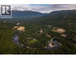 229 River Ridge Way, Kimberley, BC V1A0A6 Photo 8