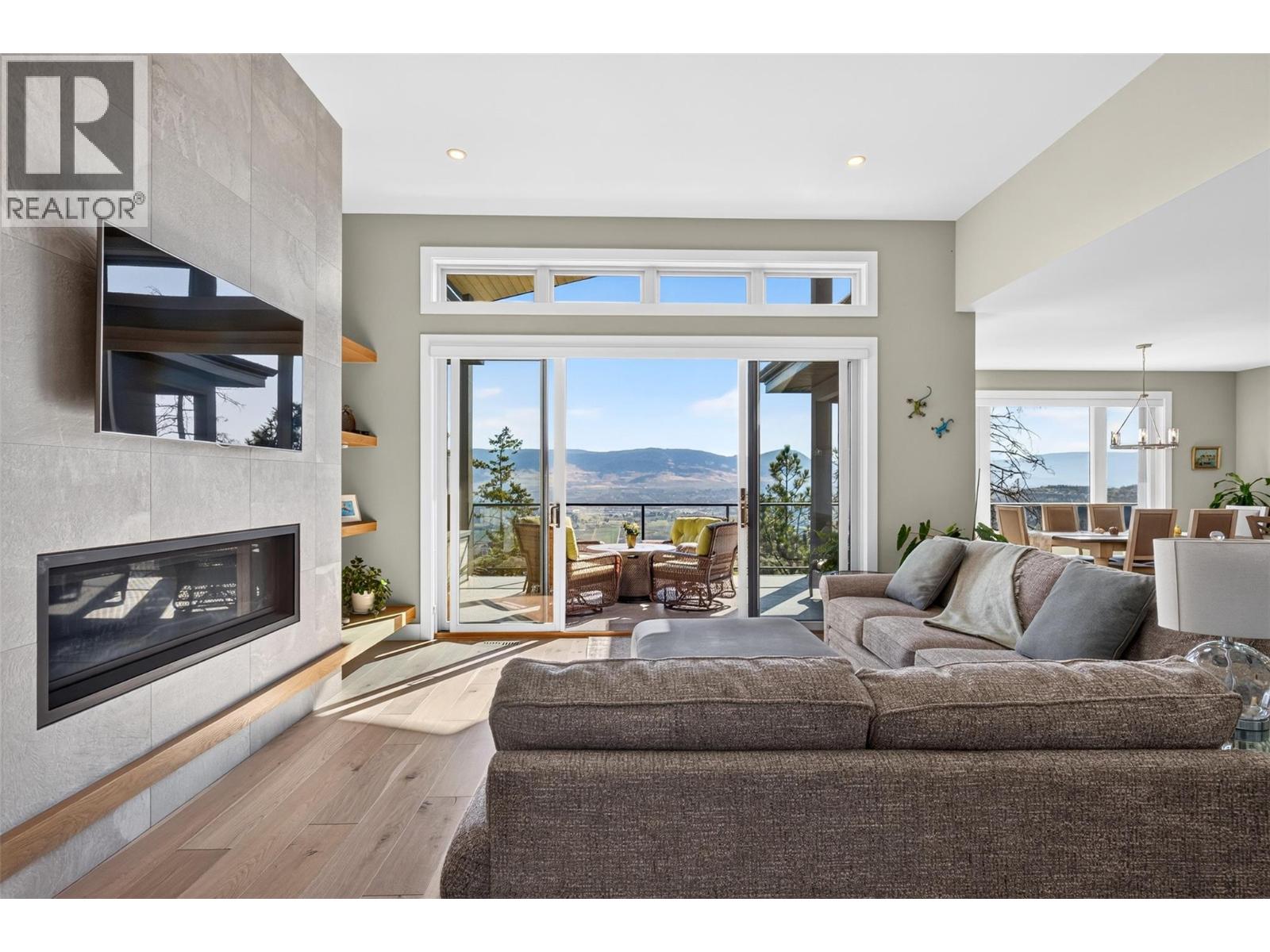 184 Summer Wood Drive, Kelowna