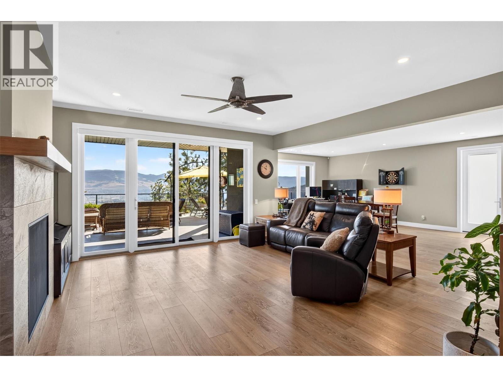 184 Summer Wood Drive, Kelowna