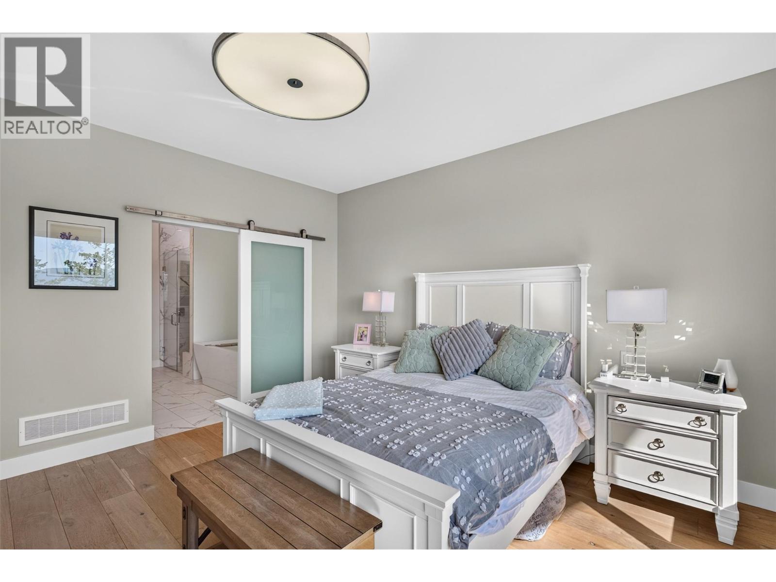 184 Summer Wood Drive, Kelowna