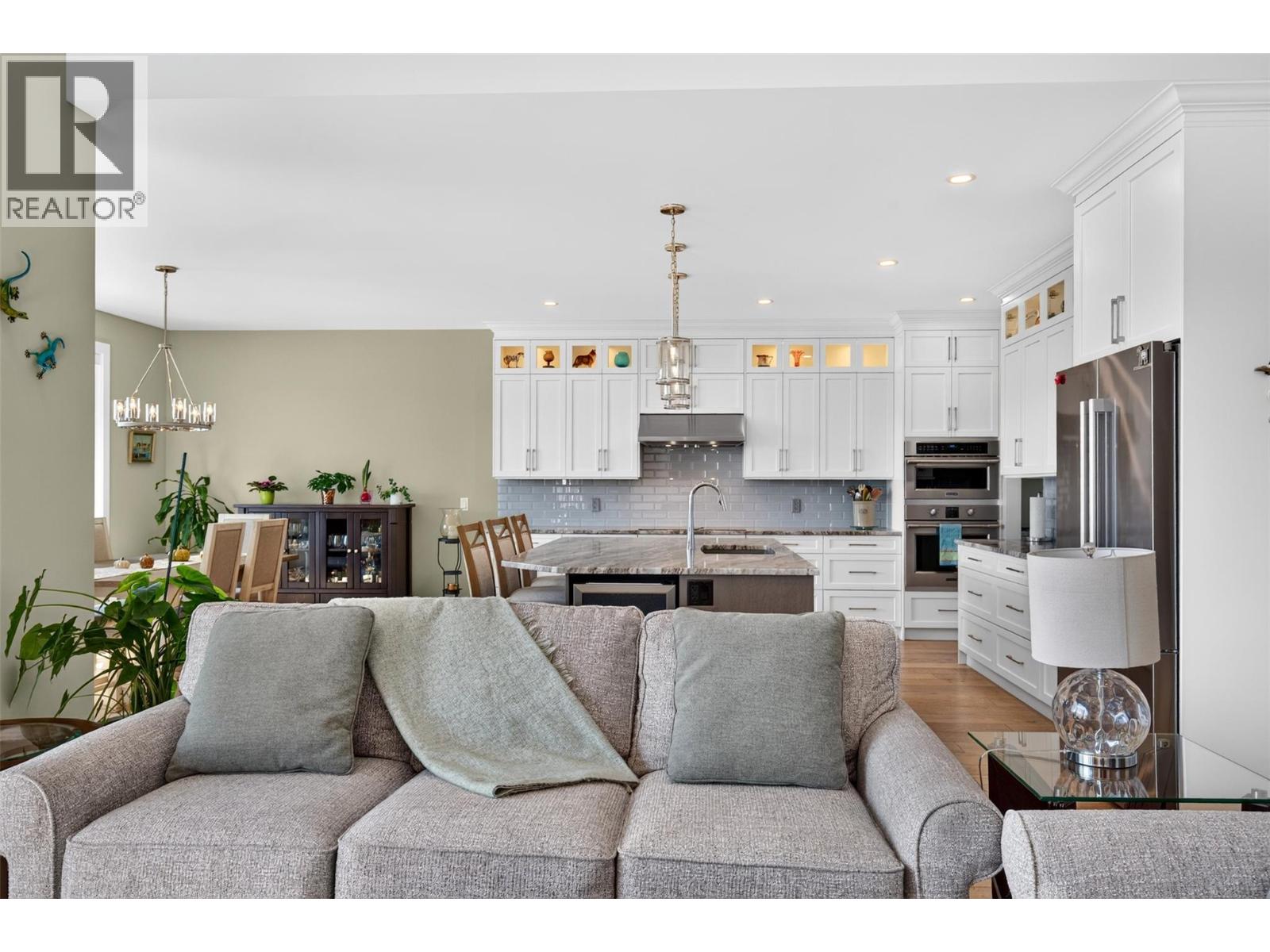 184 Summer Wood Drive, Kelowna
