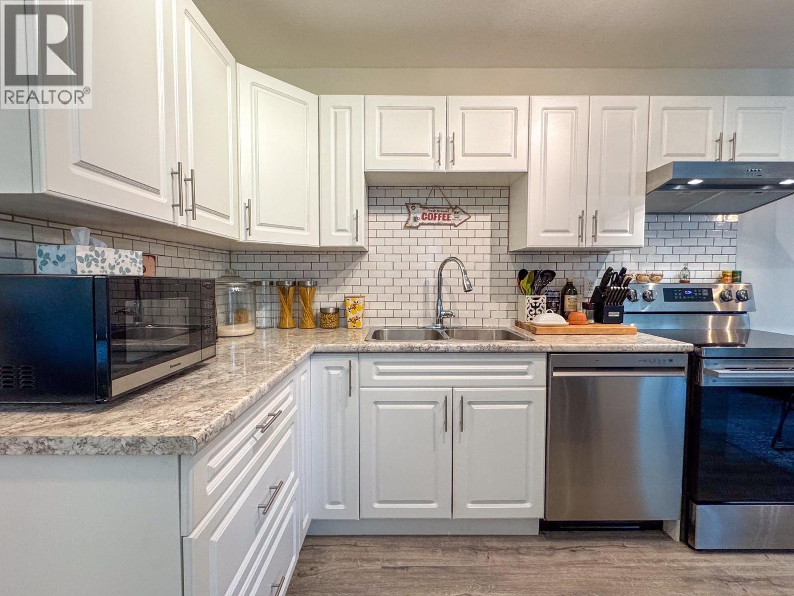 #213 1047 Middleton Way - 5