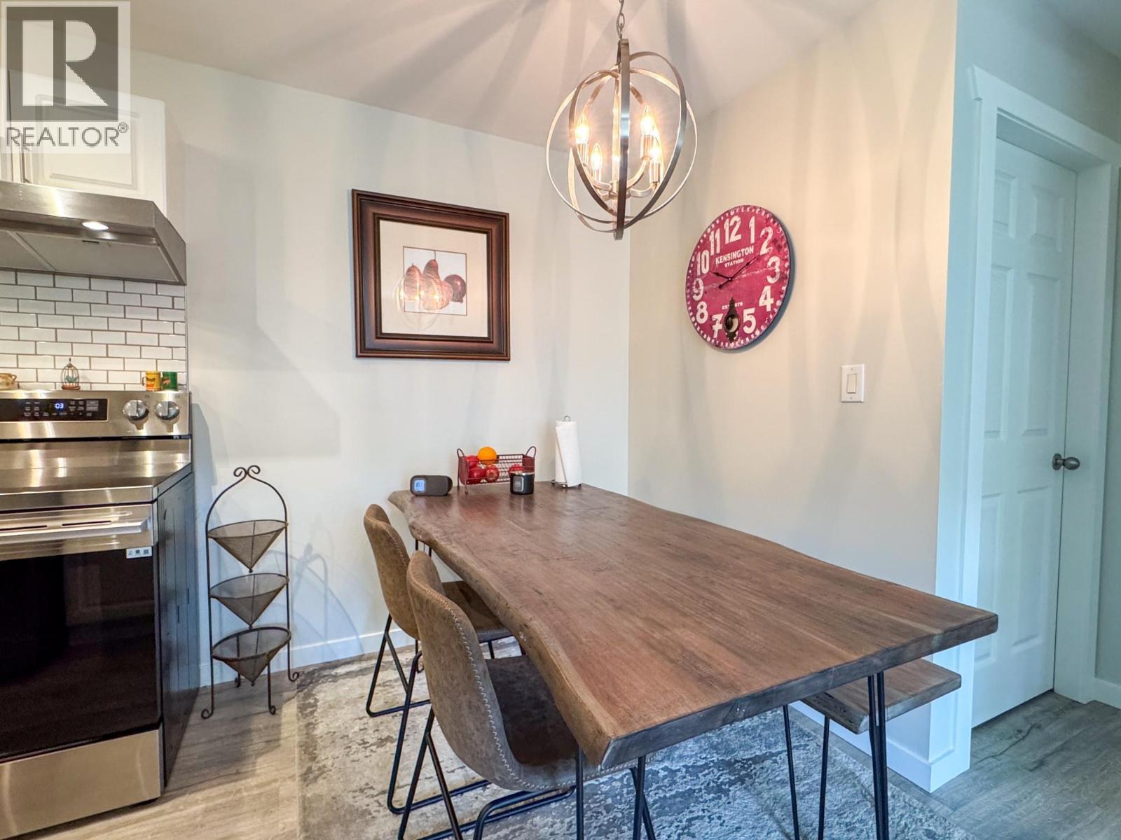 #213 1047 Middleton Way - 9