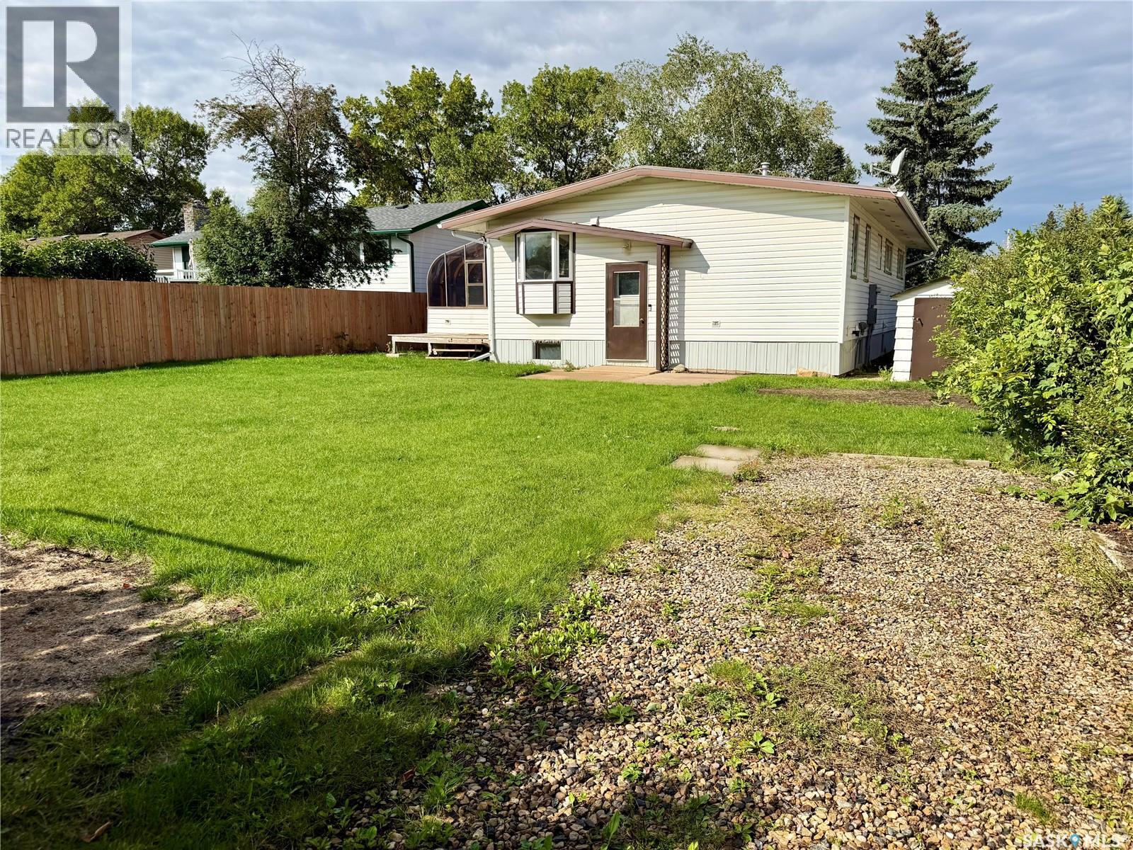 516 Scotia STREET, Melfort — photo 4