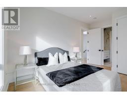 33 Twelfth Street, Toronto, ON M8V3G8 Photo 35