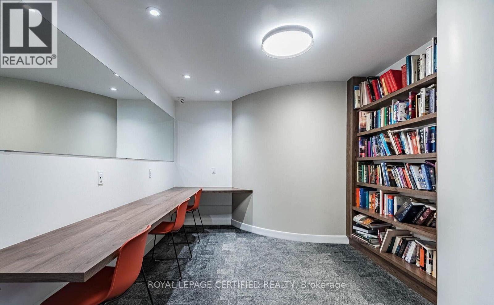 #1806 550 WEBB DRIVE - 26