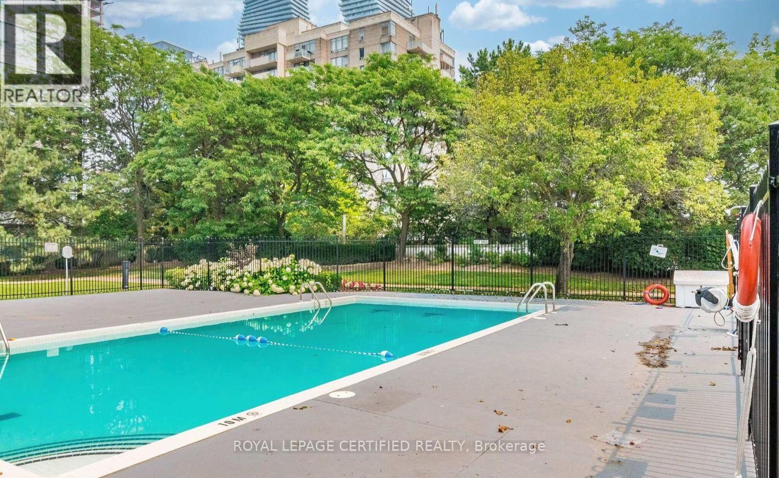 #1806 550 WEBB DRIVE - Image 31