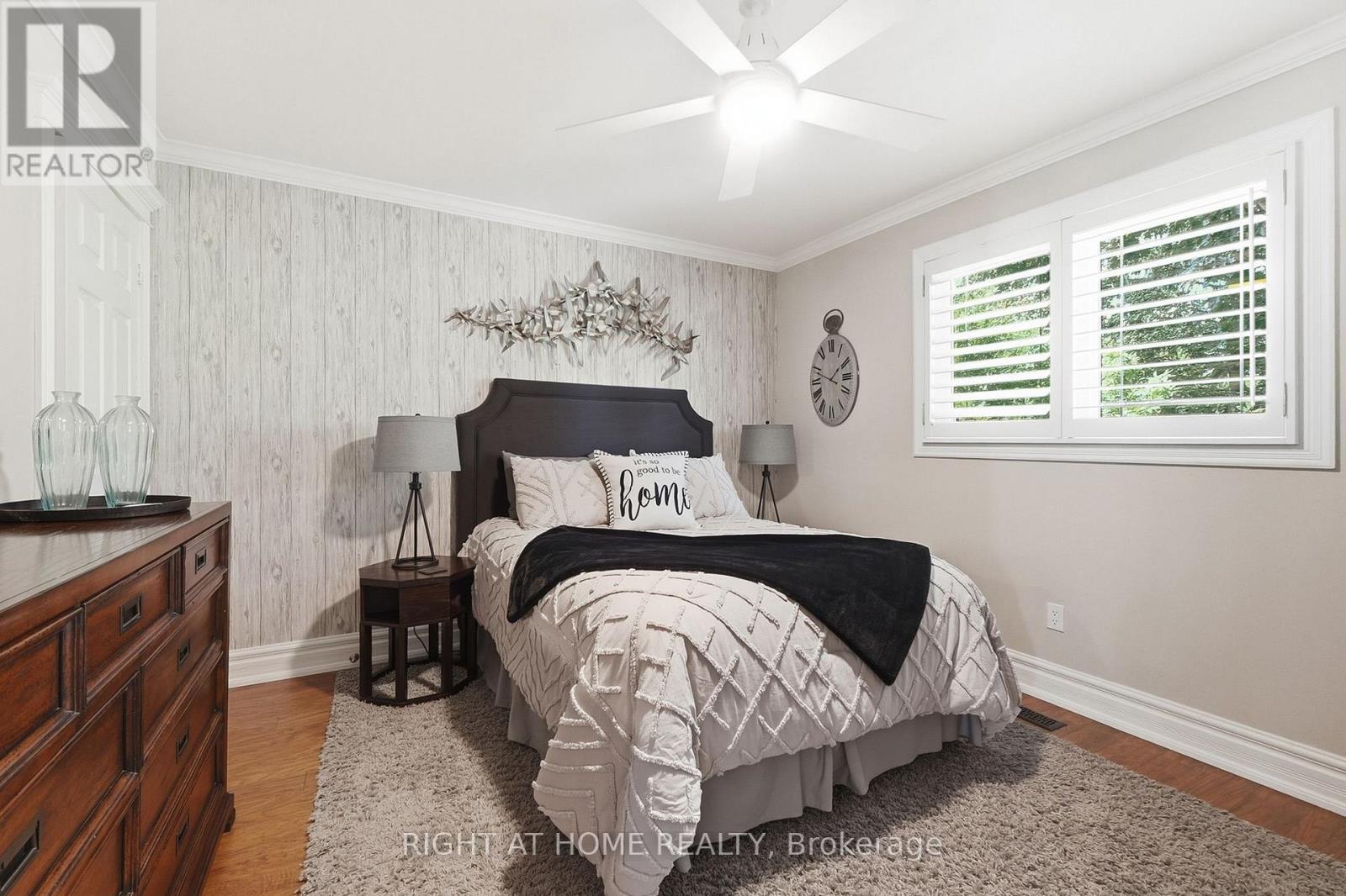 1594 HERITAGE WAY - 32