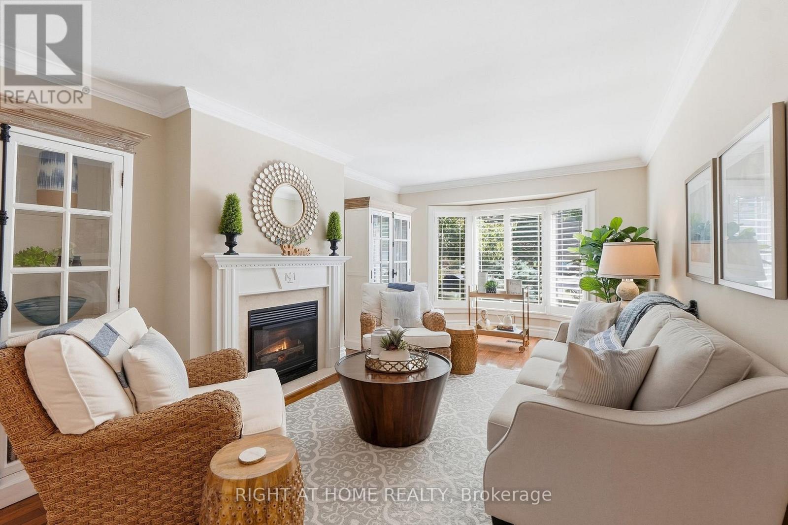 1594 HERITAGE WAY - 4