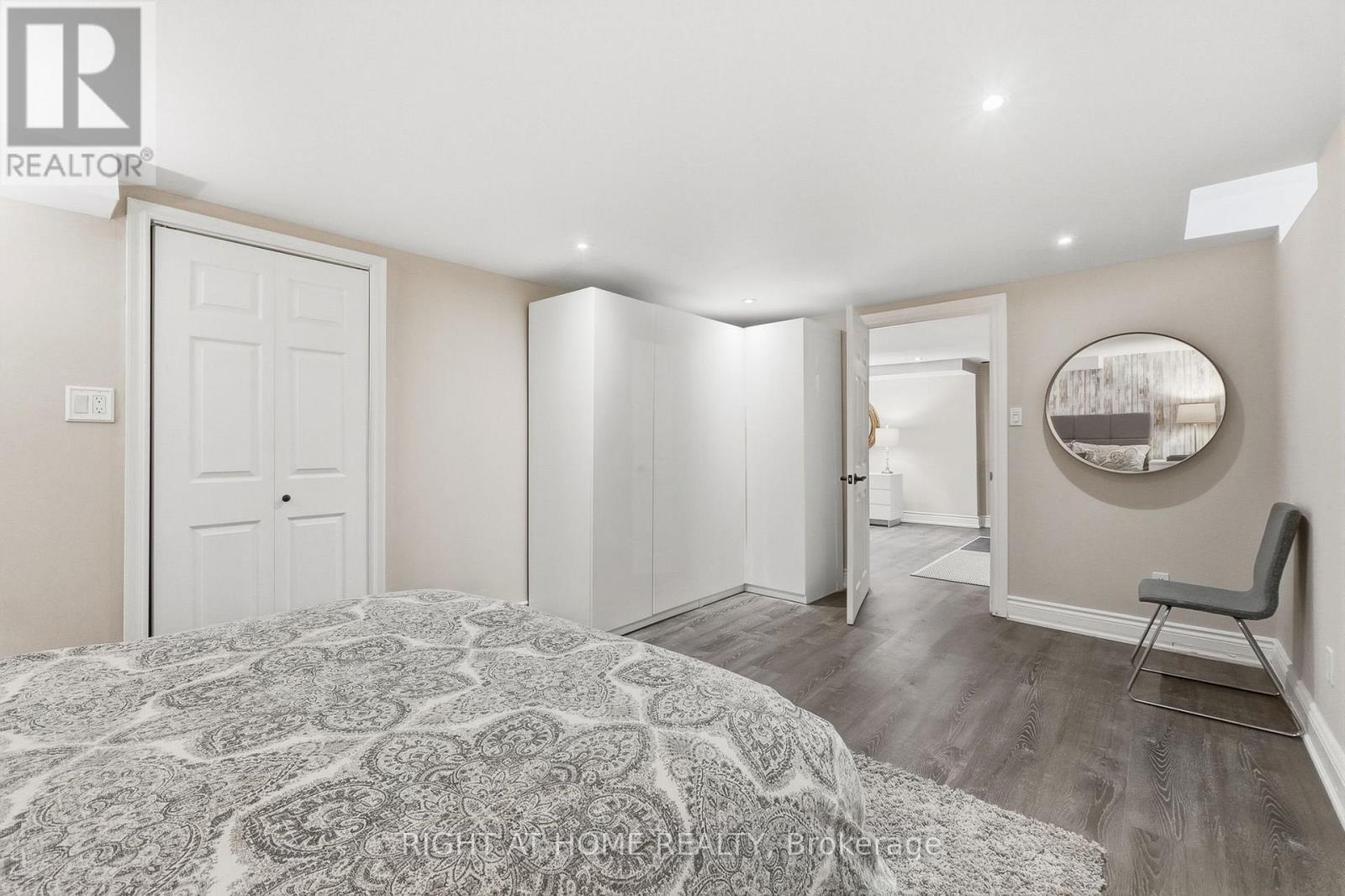 1594 HERITAGE WAY - Image 43