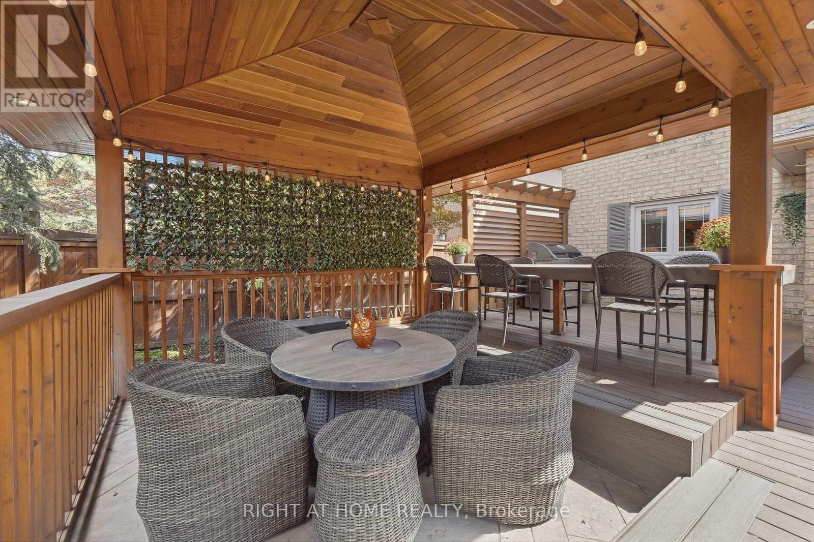 1594 HERITAGE WAY - 46