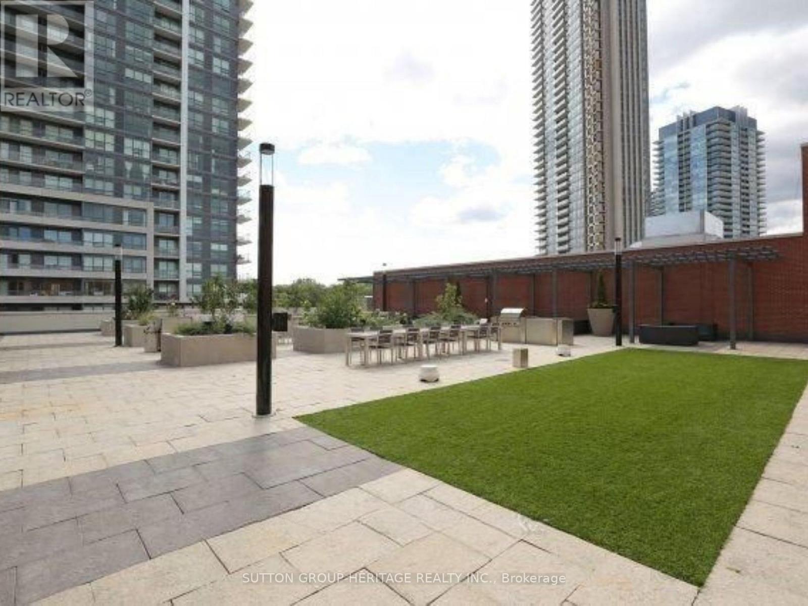 #907 2212 LAKE SHORE BOULEVARD W - Image 19