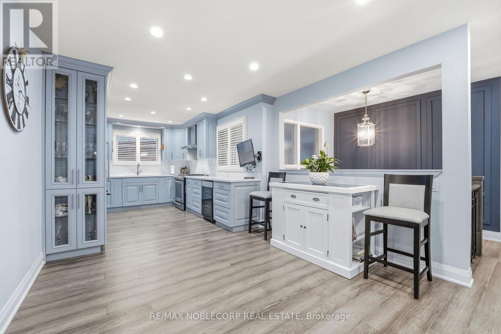 34 RIDGEMOUNT ROAD - Image 19