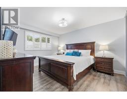34 Ridgemount Road, Toronto, ON M9P1C5 Photo 23
