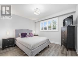 34 Ridgemount Road, Toronto, ON M9P1C5 Photo 27