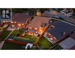34 Ridgemount Road, Toronto, ON M9P1C5 Photo 41