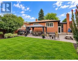 34 Ridgemount Road, Toronto, ON M9P1C5 Photo 42