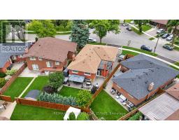 34 Ridgemount Road, Toronto, ON M9P1C5 Photo 45