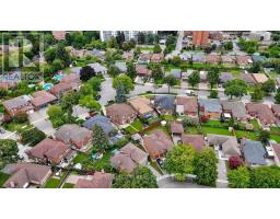 34 Ridgemount Road, Toronto, ON M9P1C5 Photo 50