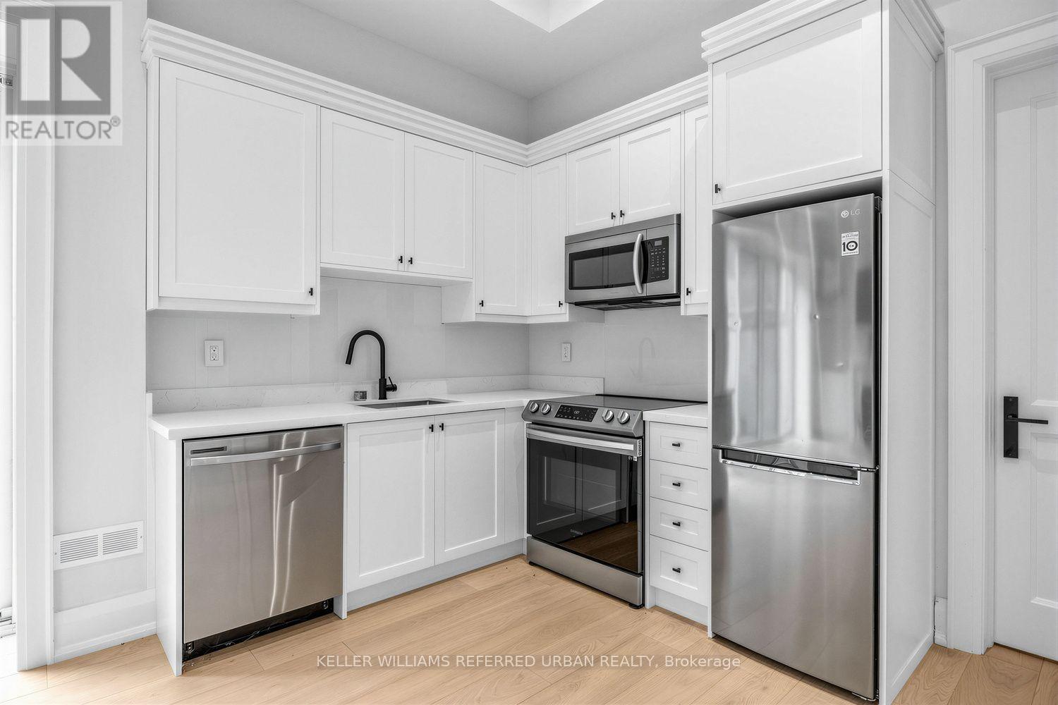 54 CRONIN DRIVE - Image 38