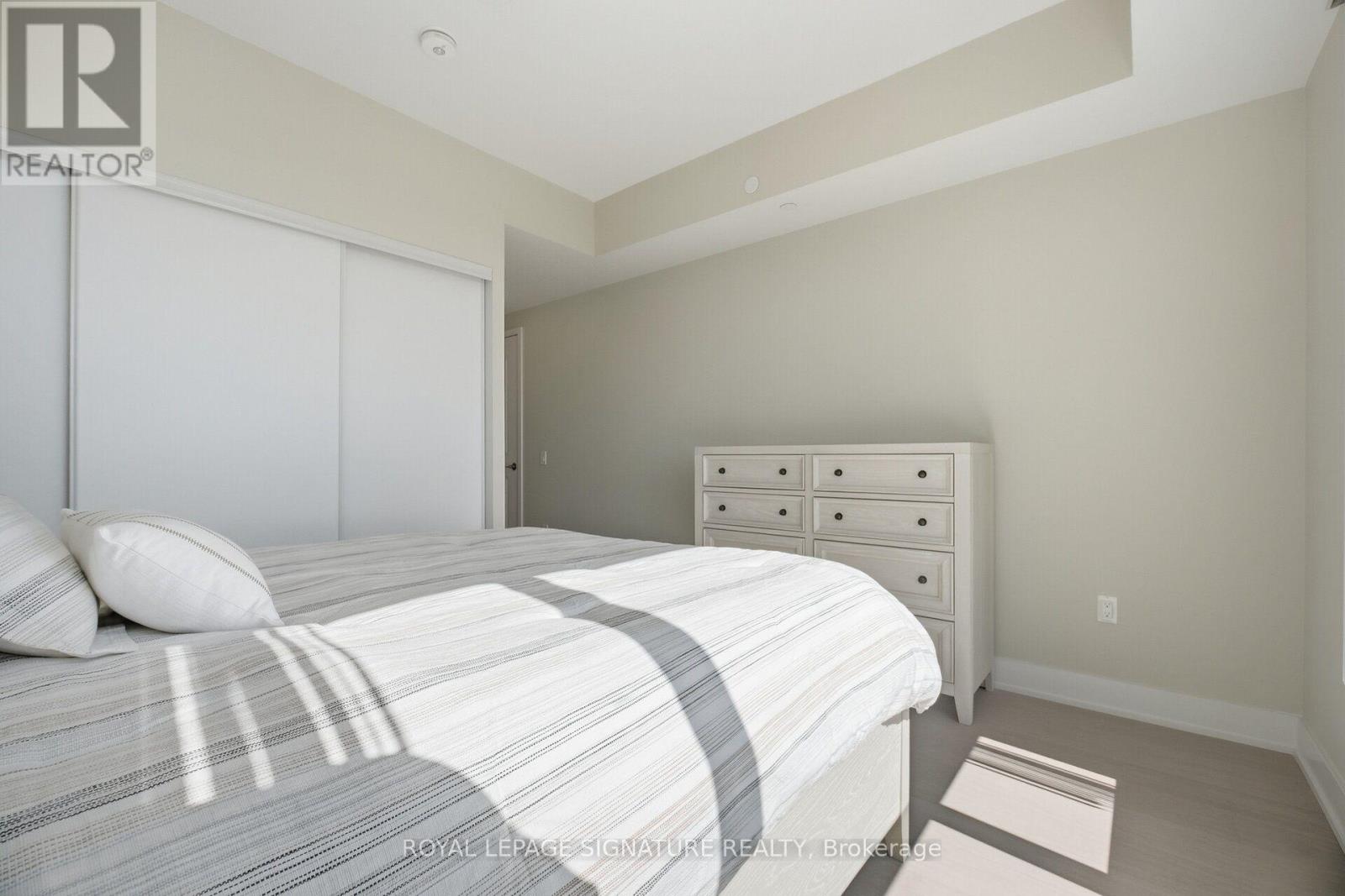 1309- 204 Burnhamthorpe Road East, Mississauga, ON photo 26