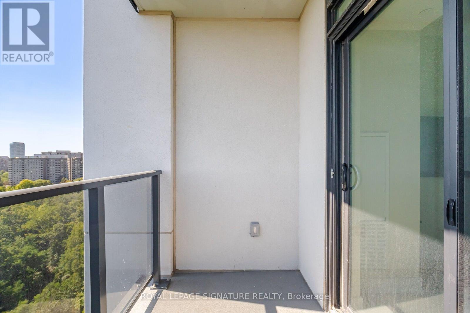1309- 204 Burnhamthorpe Road East, Mississauga, ON photo 32