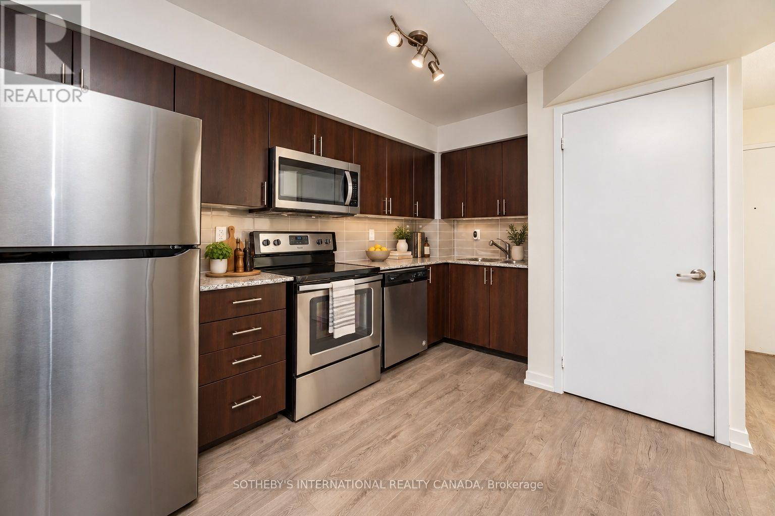 #517 1420 DUPONT STREET - 2