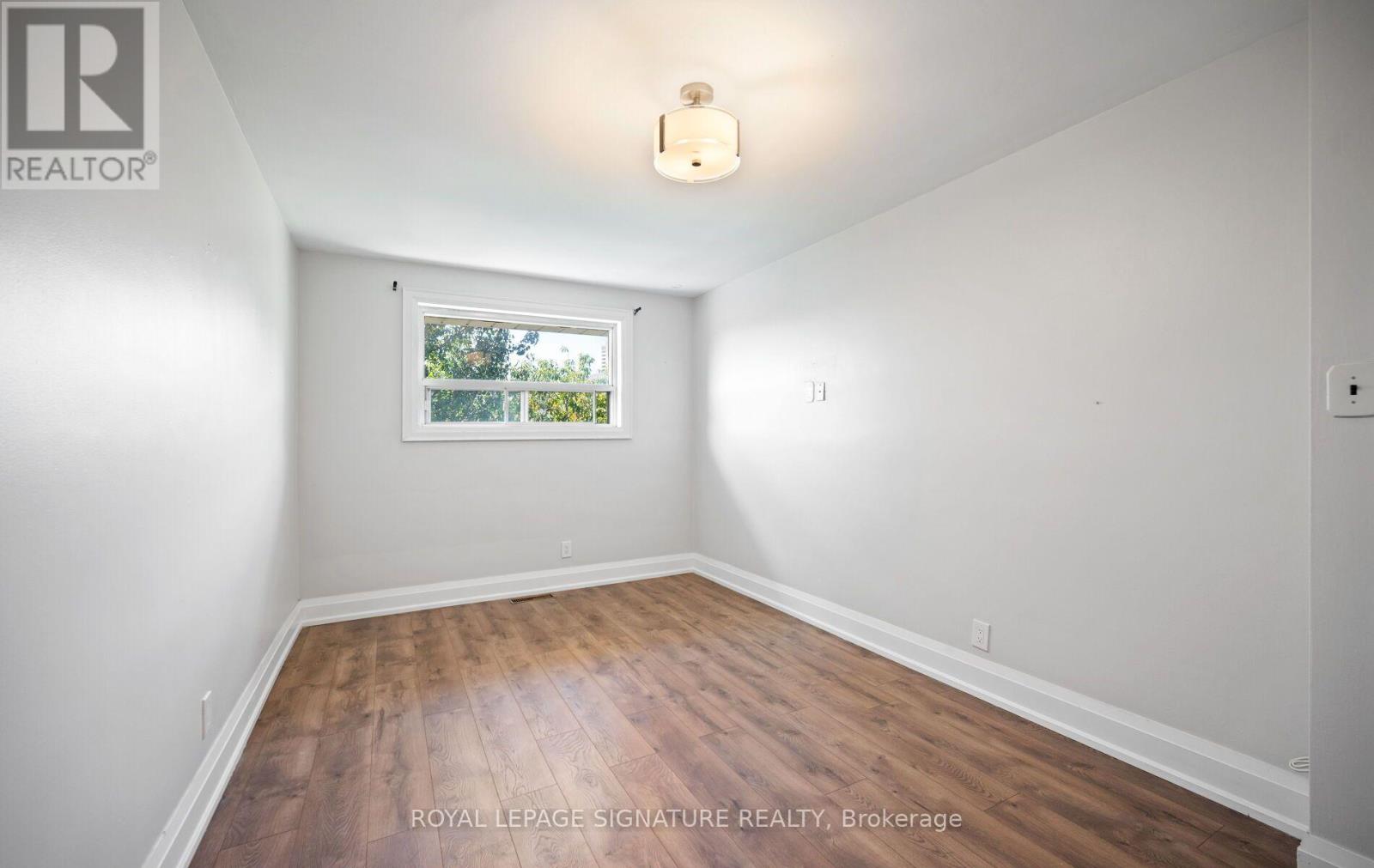14 DIXINGTON CRESCENT - 14